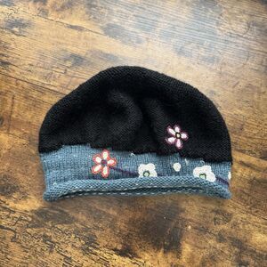 Little Journeys Chicago Alpaca Beanie